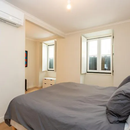 2br Terrasse Townhouse Style With Ac | By Airnest