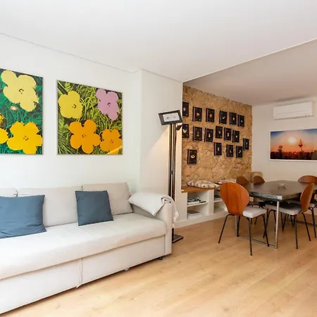 2br Terrasse Townhouse Style With Ac | By Airnest Apartment