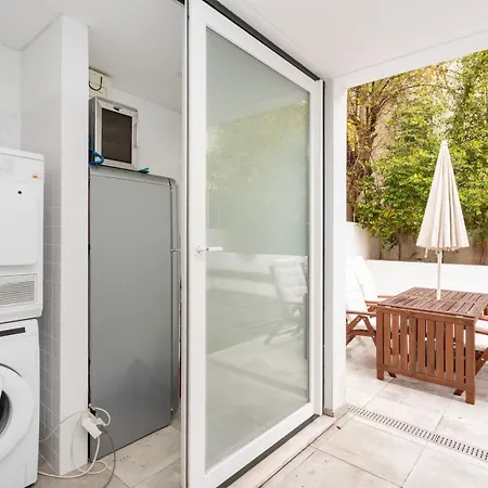 2br Terrasse Townhouse Style With Ac | By Airnest