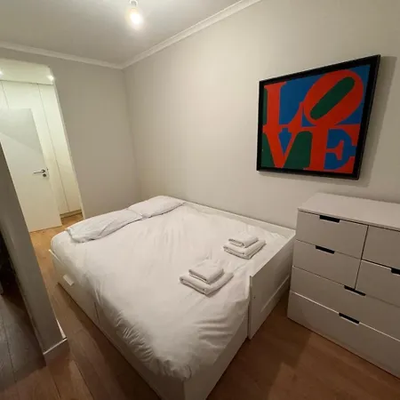 2br Terrasse Townhouse Style With Ac | By Airnest Apartment *