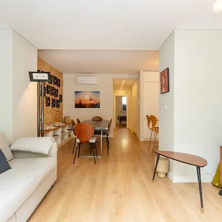 公寓 2br Terrasse Townhouse Style With Ac | By Airnest Lisboa