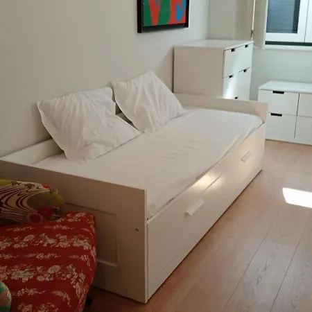 公寓 2br Terrasse Townhouse Style With Ac | By Airnest Lisboa